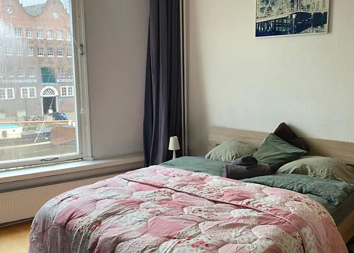 Room Lange Haven
